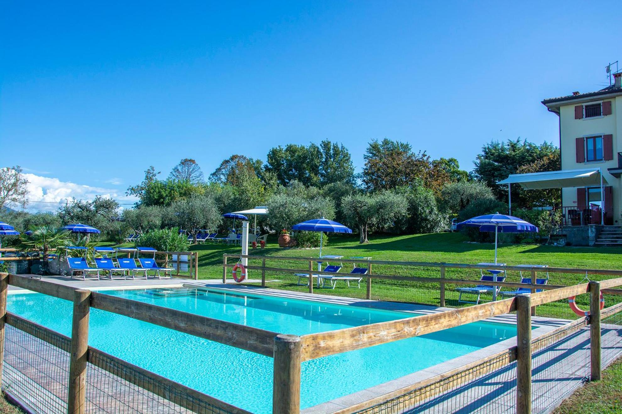 Agriturismo Il Giardino Degli Ulivi Lazise Exterior foto